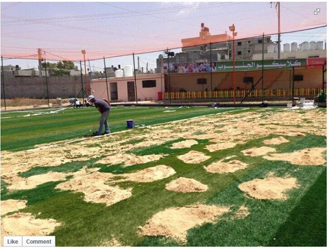 На открытом воздухе синтетическая трава для спортивных площадок, искусственный материал PE травы спортивной площадки 1