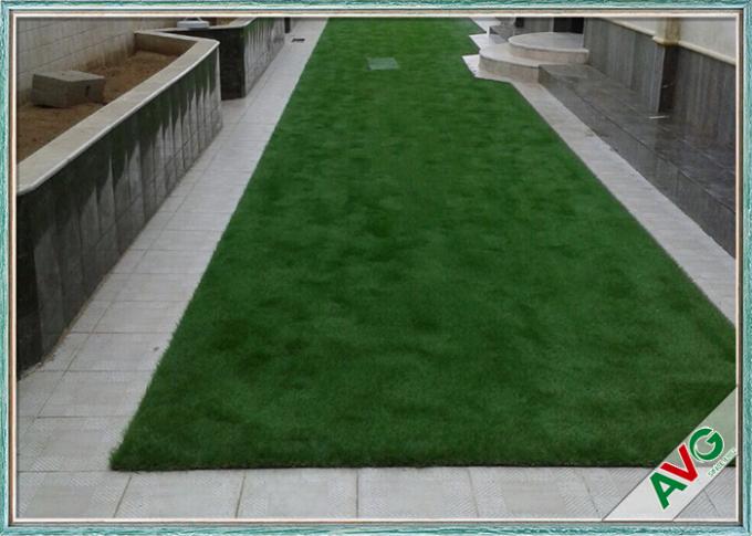 Зеленый цвет благоустраивая искусственную траву для стандарта сада орнаментального ESTO LC3 0