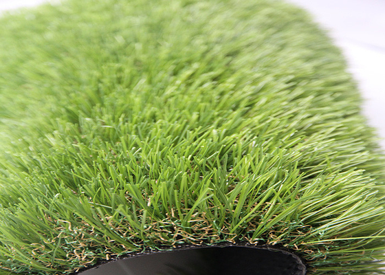 КИТАЙ Здоровый стабилизированный на открытом воздухе искусственный ковер травы, половик поддельной травы на открытом воздухе поставщик