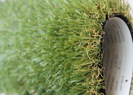 КИТАЙ Трава износостойкости при работе на истирание жилая крытая искусственная, декоративная поддельная трава поставщик