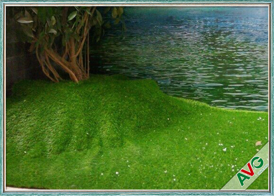 КИТАЙ Выдвиженческая крытая искусственная трава украшения дома плитки дерновины травы поставщик