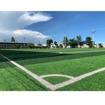 КИТАЙ крен травы 40mm нежный зеленый искусственный для футбольного поля поставщик
