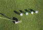 Трава гольфа установки спорта весны осени зеленая искусственная со злаковиком пусковой площадки удара поставщик