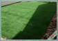 Дерновина задворк красивой на открытом воздухе искусственной травы естественная смотря искусственная поставщик